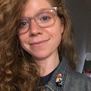 Meet your Posher, Rebecca